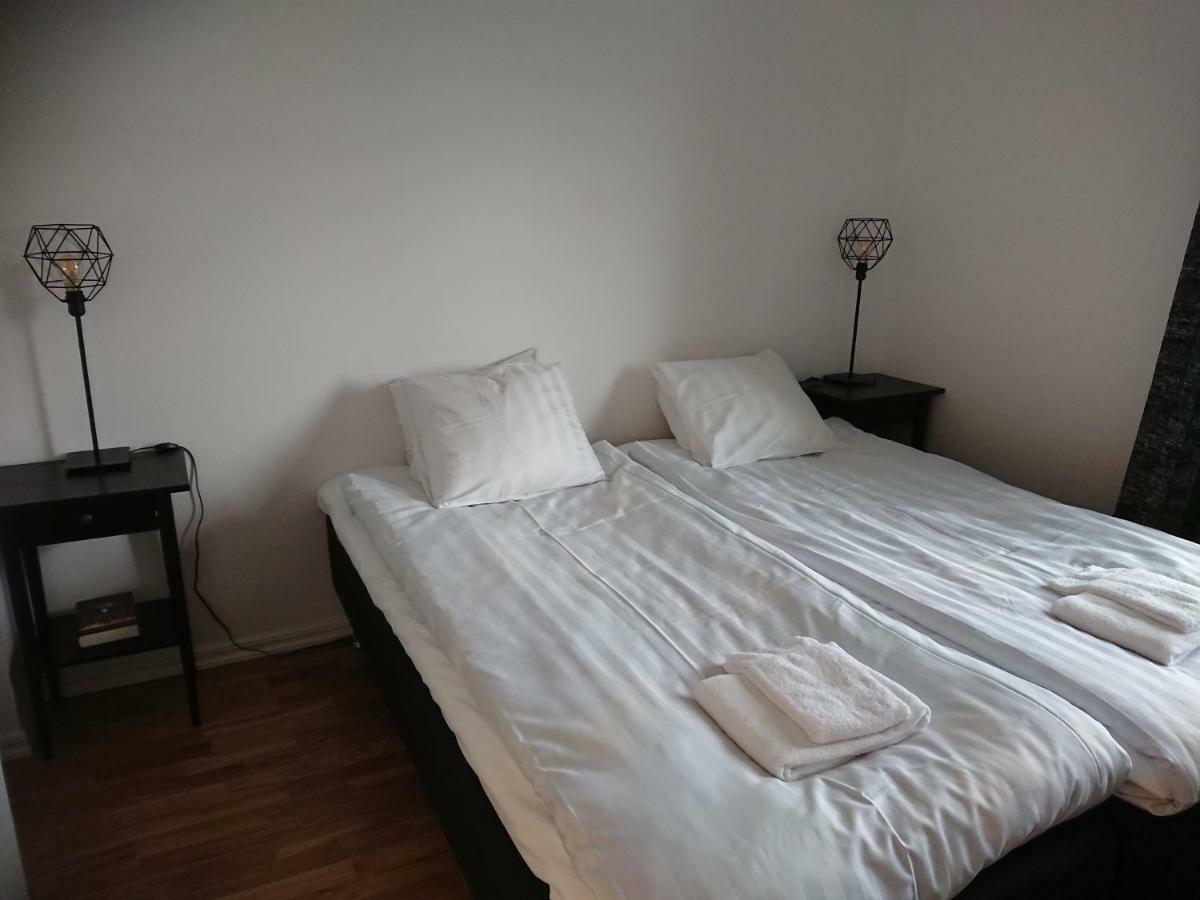 Melleruds Golfklubb Bed & Breakfast エクステリア 写真